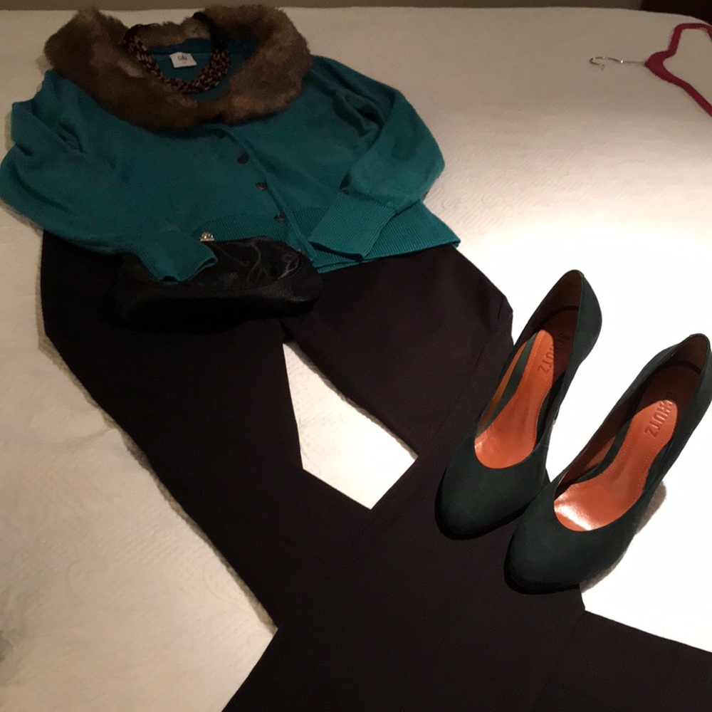 Thee perfect pant! Plus get free off shoulder tee